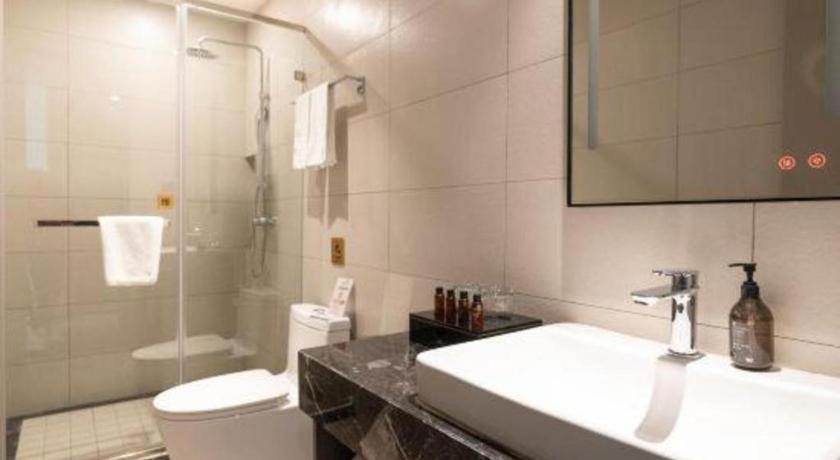 Home Inn Kunming Baita Road Extérieur photo